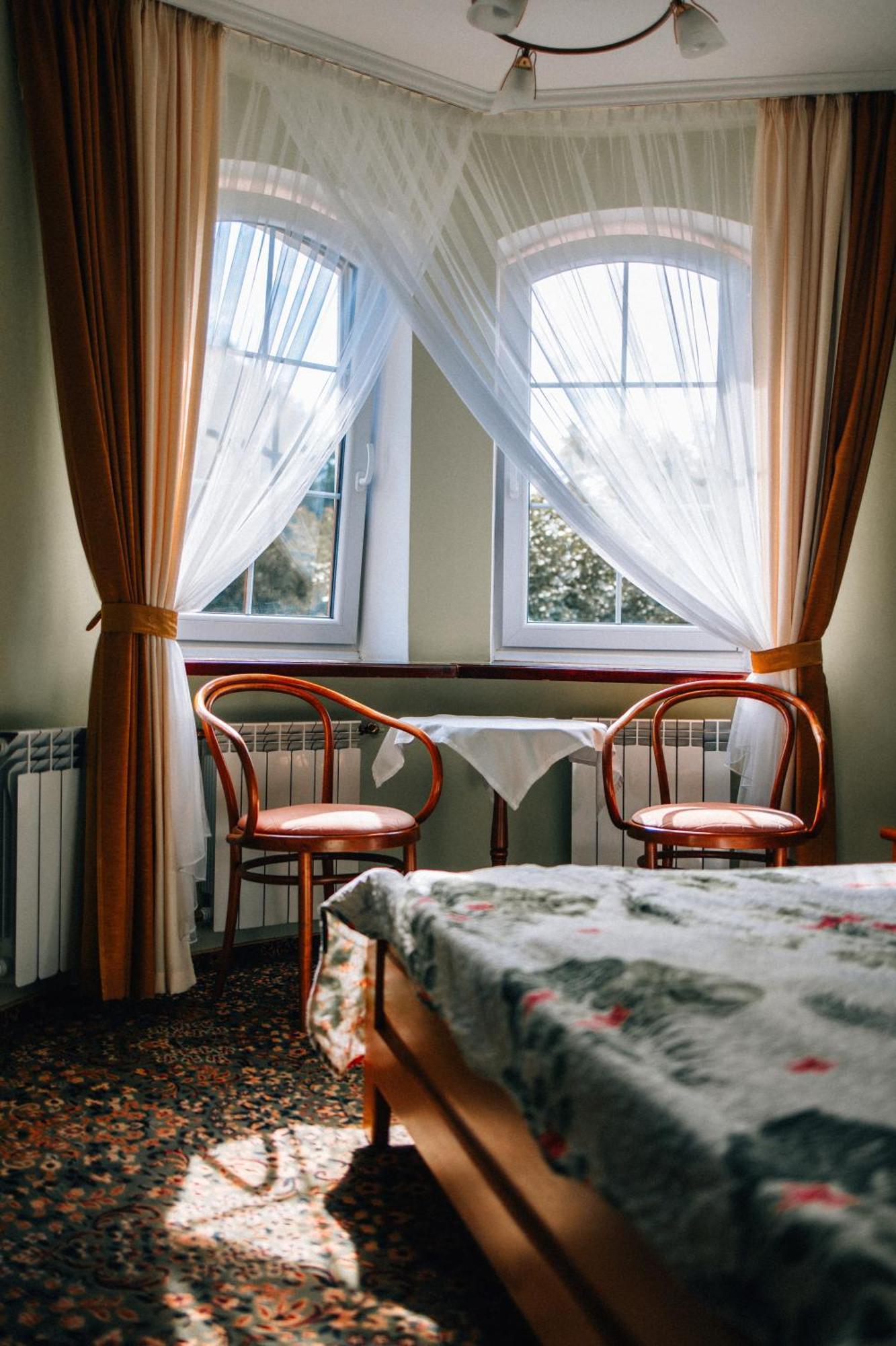 Hotel Marko Przemyśl Exteriör bild